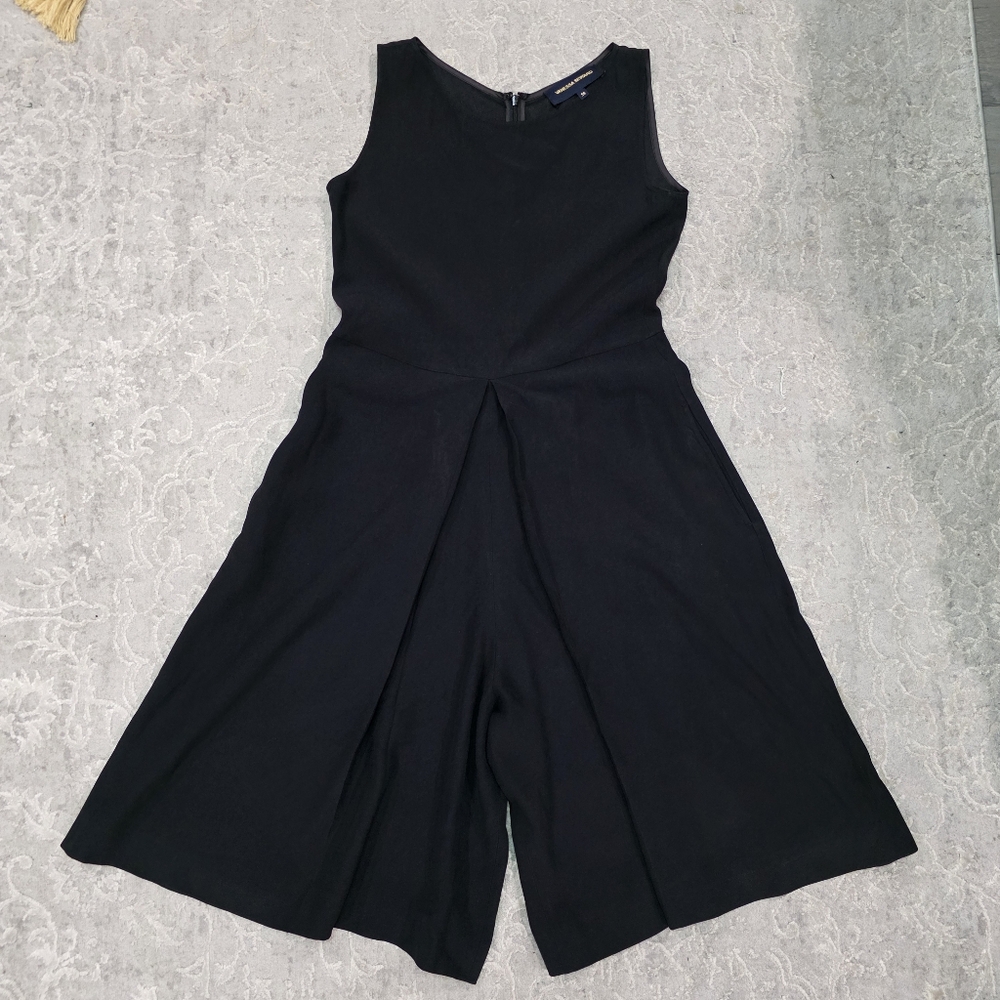 NWOT‎ Vanessa Seward Elegant Black Sleeveless Wide Shorts Jumpsuit sz 4